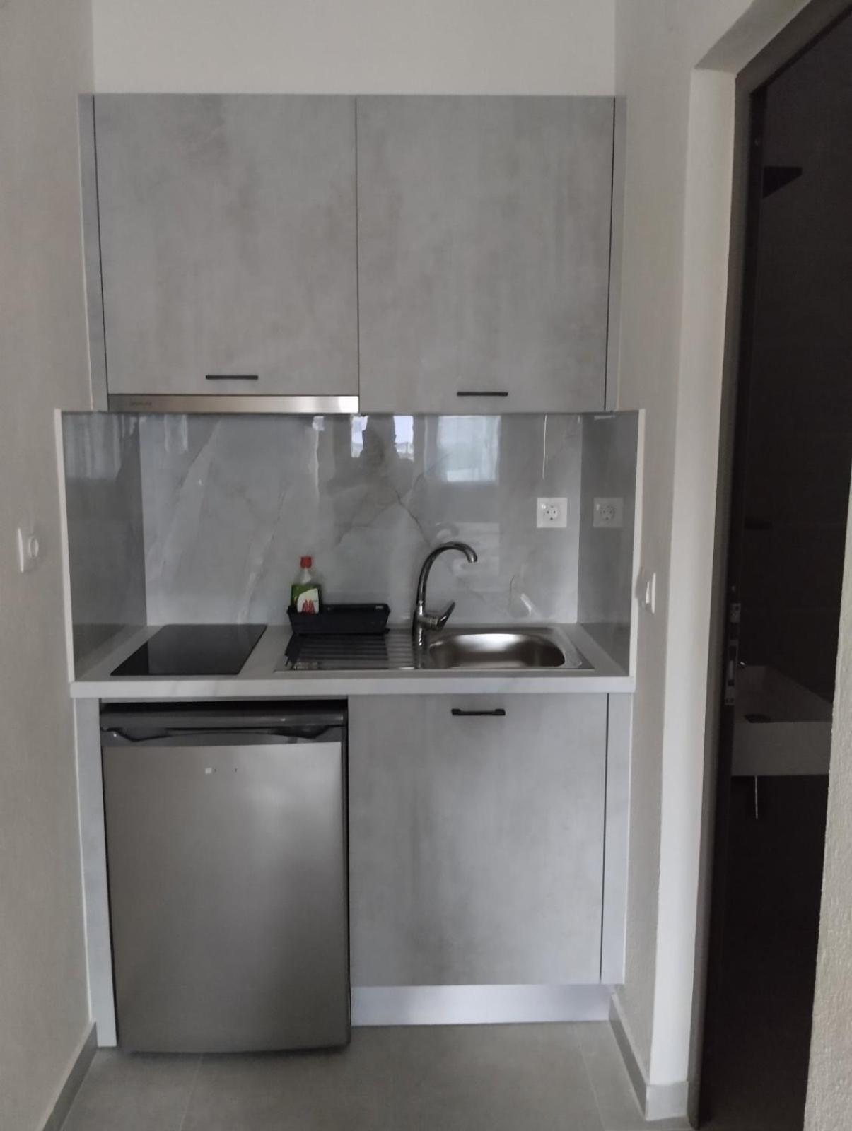 Daniela Apartments Nea Roda Zewnętrze zdjęcie