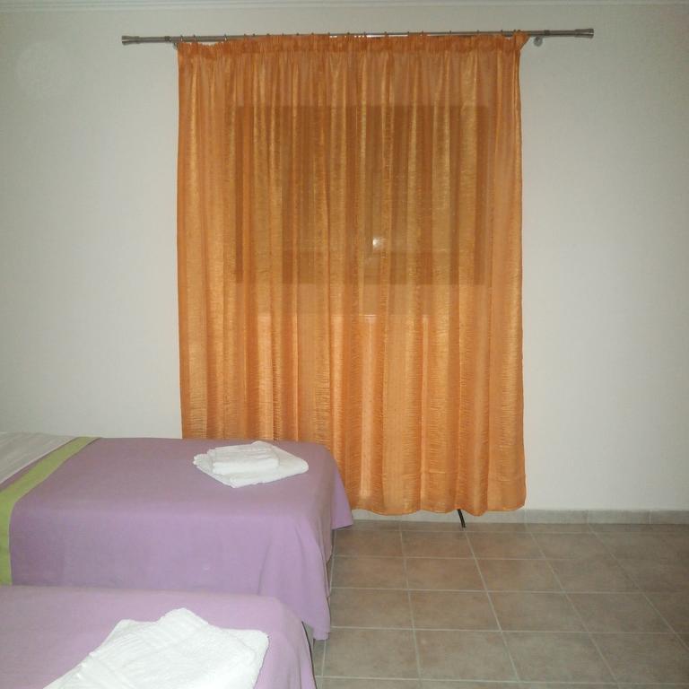 Daniela Apartments Nea Roda Zewnętrze zdjęcie
