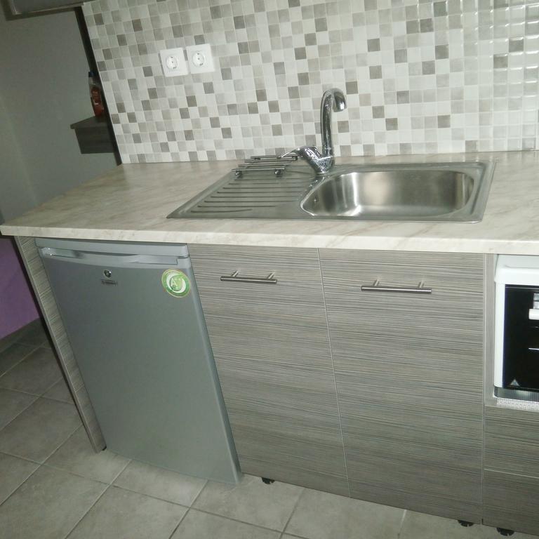 Daniela Apartments Nea Roda Zewnętrze zdjęcie