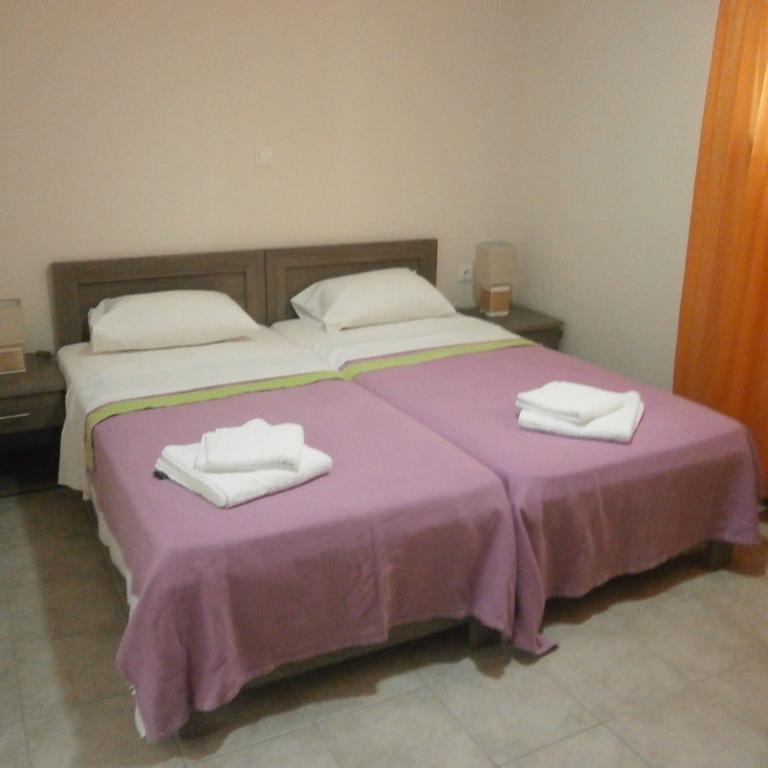 Daniela Apartments Nea Roda Zewnętrze zdjęcie