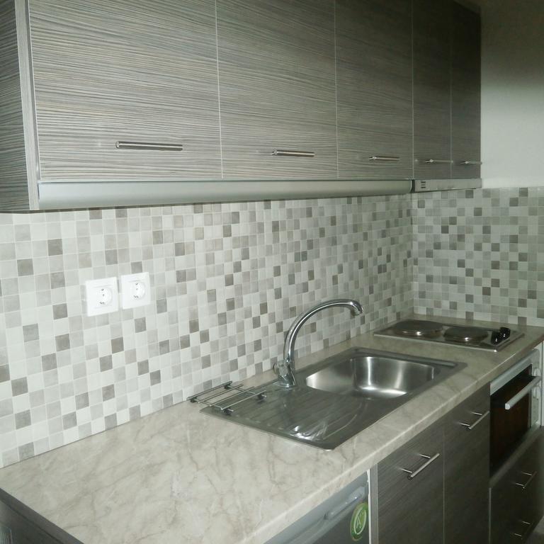Daniela Apartments Nea Roda Zewnętrze zdjęcie